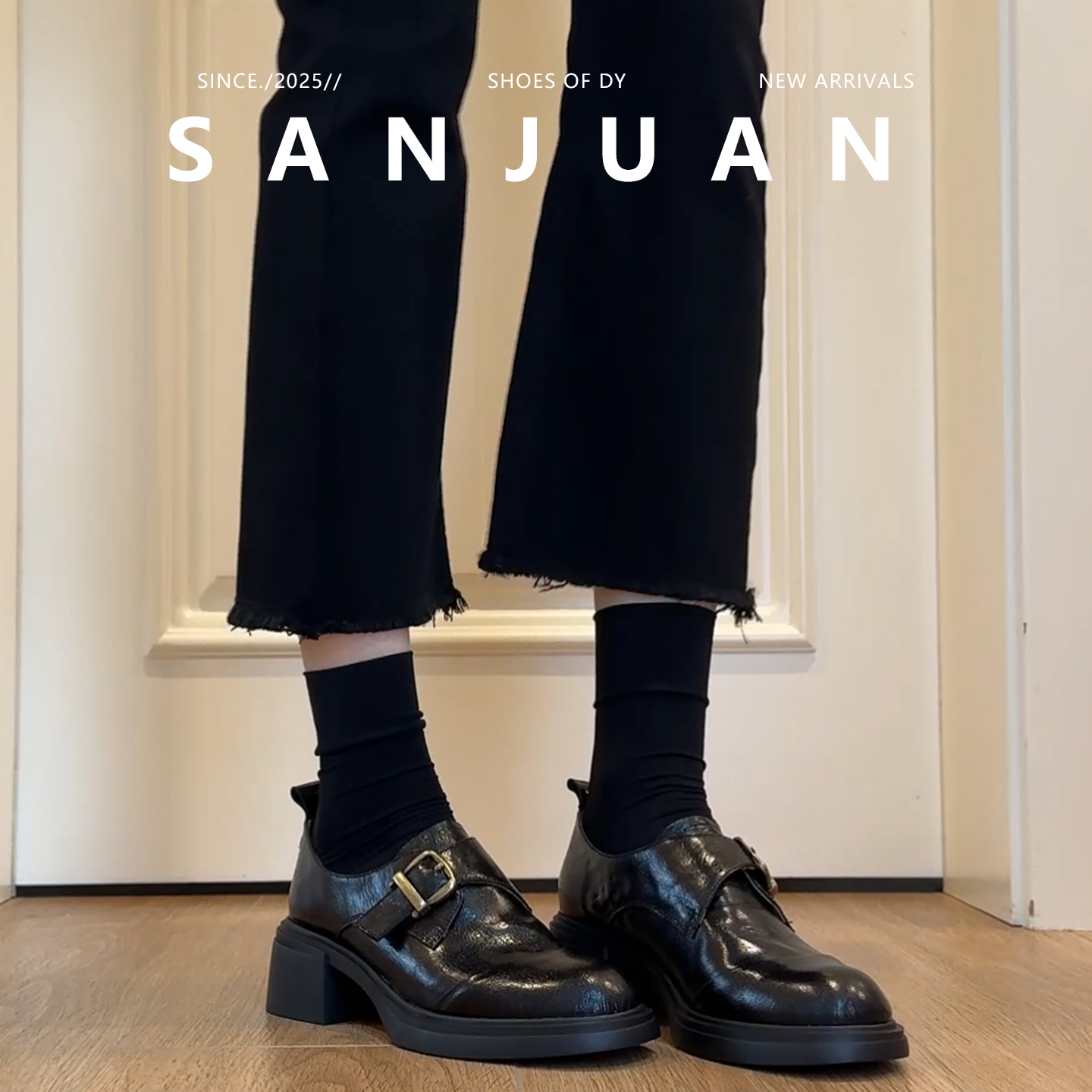 黑色/棕色百搭厚底圆头小皮鞋