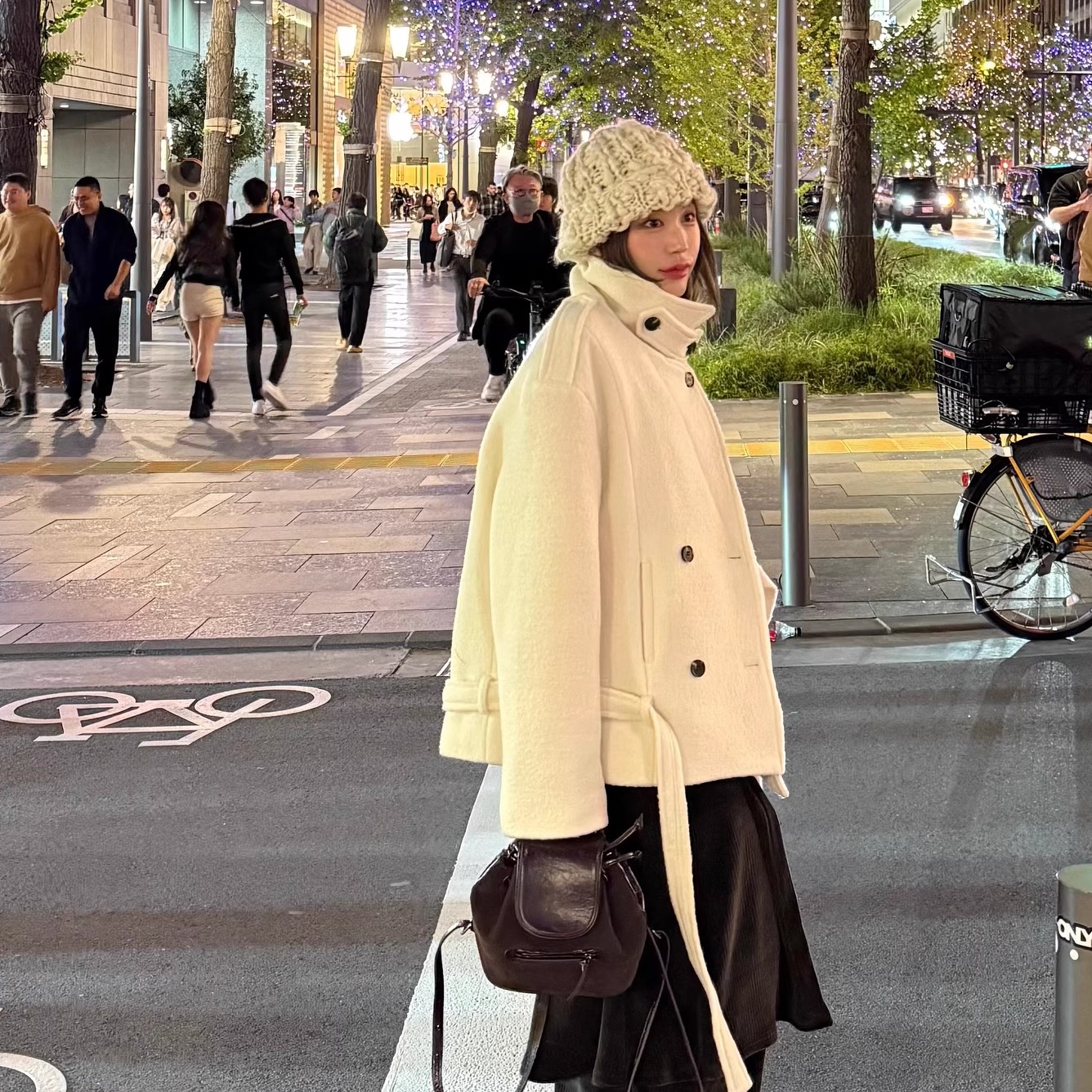 白色加棉冬季新款韩版小个子毛呢外套女高级感小香风加厚流行大衣