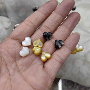 天然黑蝶贝屁桃小爱心白贝黄贝竖孔心形散珠手链项链耳饰材料DIY