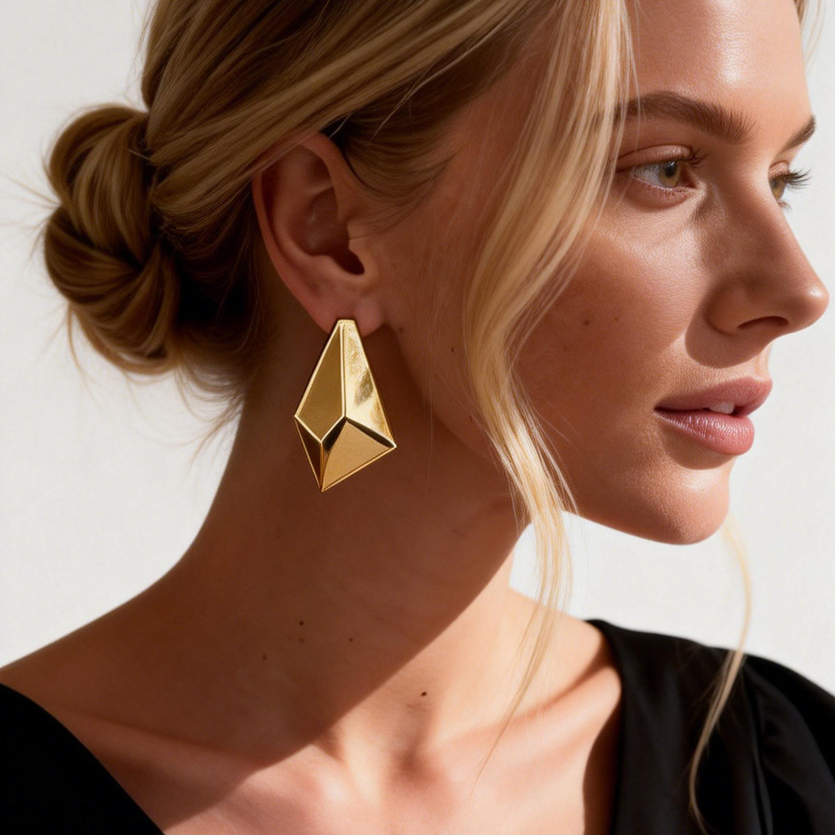 欧美跨境ins简约立体切面褶皱耳钉女 个性几何光面时尚通勤耳饰品,饰品/流行首饰/时尚饰品新,耳环,淘宝优惠券,粉丝福利购,淘宝优惠卷