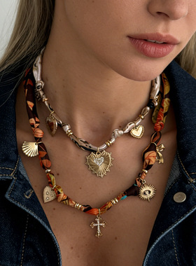 欧美跨境ins小众丝巾爱心形吊坠