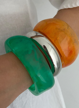 欧美跨境饰品时尚夸张树脂圆弧手