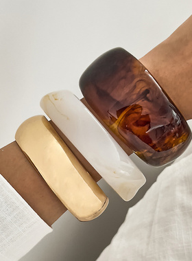 欧美跨境不规则晕染树脂宽边手环