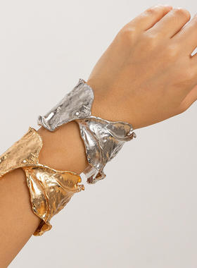 欧美跨境设计金属叶子褶皱开口手镯 小众液态蝴蝶结手饰Bracelet