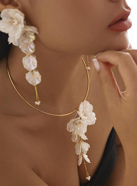 欧美跨境度假风立体花卉锁骨项链