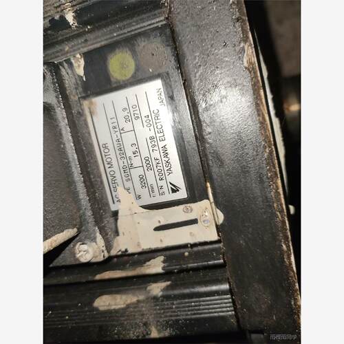 安川机器人伺服电机SGMD–32AWA–yR113.2k