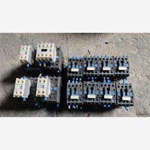 接触器 LC1D3201  LC1D0601