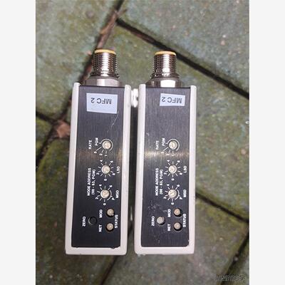 日本HORIBA UFC-8565C 20CC流量计