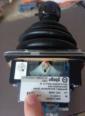 VCS09611SKEBZ420 ​​​​S+B主令控制