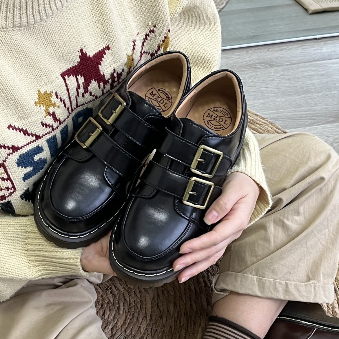 「没准懂你」简约又轻巧～日系复古小皮鞋女英伦学院风双扣厚底鞋