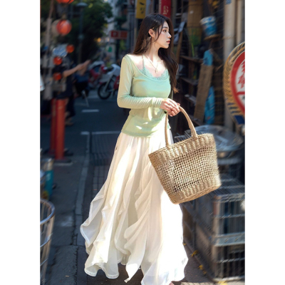 浅笑嫣然 夏季新款法式赫本度假风设计感上衣温柔长裙显瘦两件套