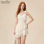 法式 浪漫风花朵荷叶边吊带连体泳衣女不规则收腰度假泳装 设计感