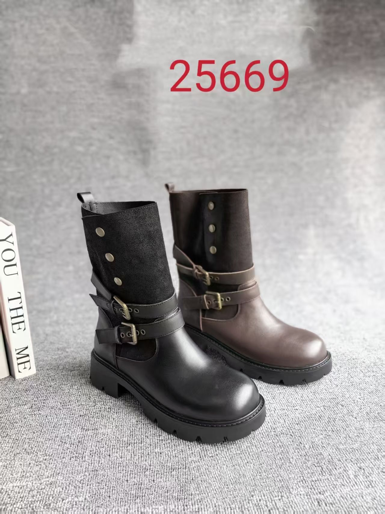 柏育兰大码女鞋2025新真皮粗跟套脚马丁靴防滑耐磨舒适牛皮短靴42