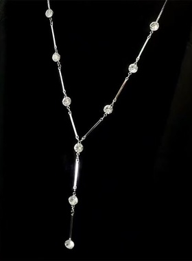 星光璀璨气质毛衣链2025年新款潮女配饰个性设计感轻奢Y字项链闪