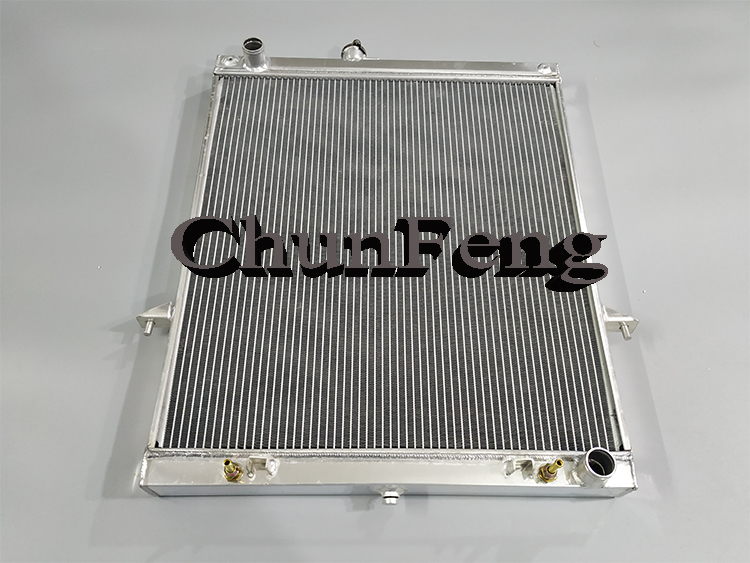 日产越野途乐Y61 4800全铝水箱 途乐4.8全铝改装加大加厚