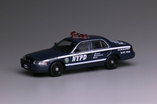 1:64 596 福特维多利亚皇冠 CV 芝加哥警局NYPD 白色静态汽车模型