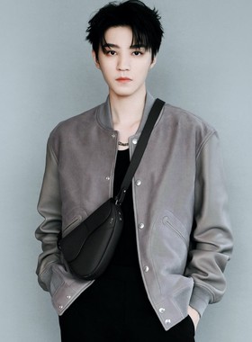 王俊凯明星同款男夹克外套棒球服