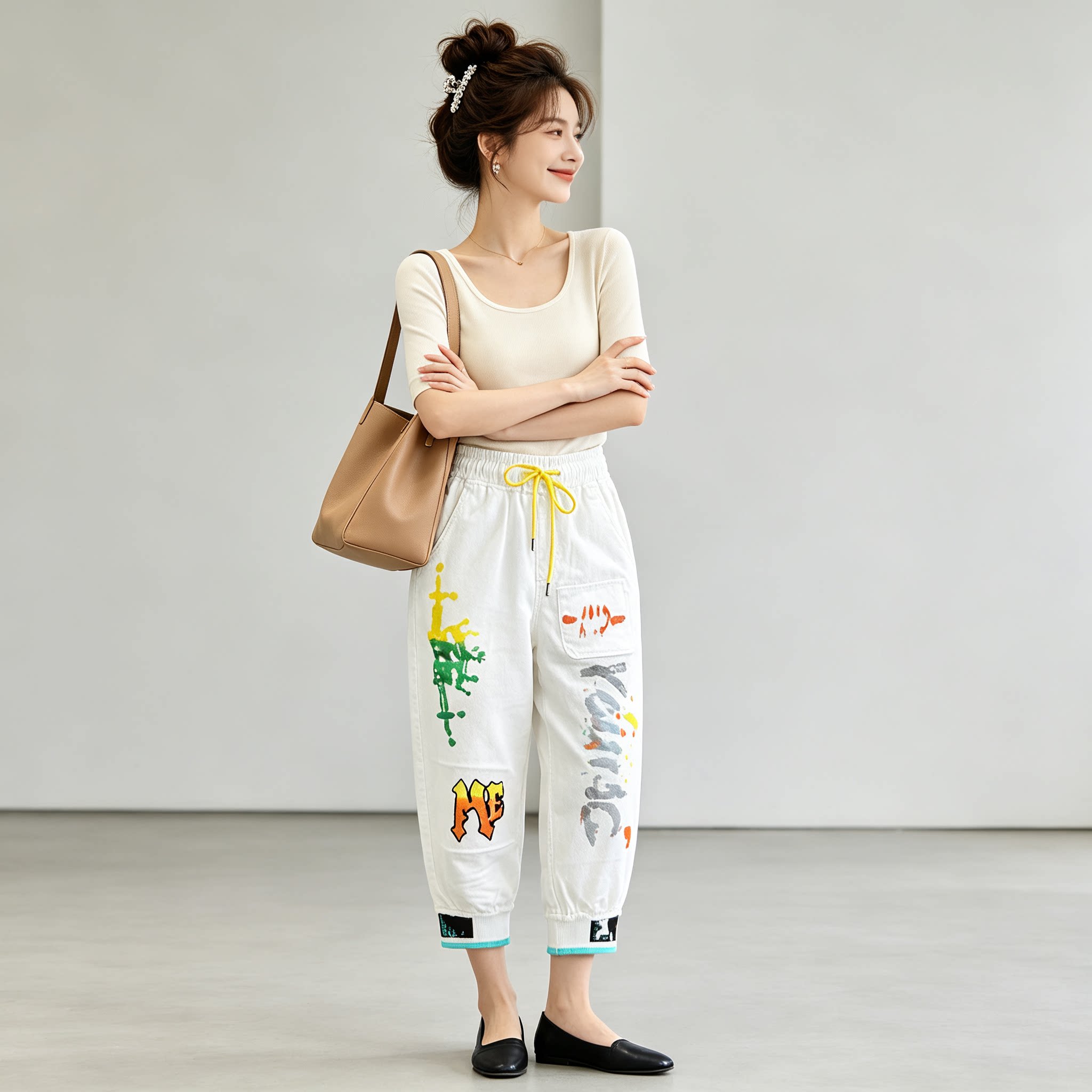 原创定制时尚哈伦裤新款宽松印花运动显瘦白色薄款九分束脚裤女装
