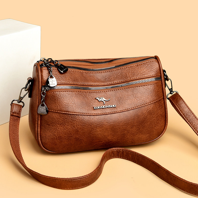 真皮质感小方包女2026新款时尚休闲女士单肩包百搭多层妈妈斜挎包