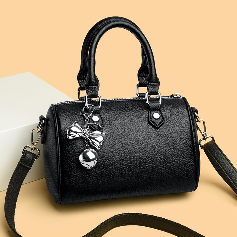 2025新款波士顿枕头包时尚手提包高级感女士单肩斜挎包软牛皮小包