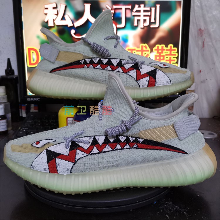 INS手绘定制yeezy亚洲限定天使椰子鞋350v2涂鸦改色diy鲨鱼嘴彩绘