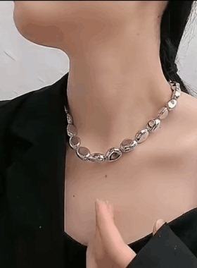 轻奢个性项链高级感大气配饰