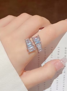 奢华气质戒指简约大气配饰