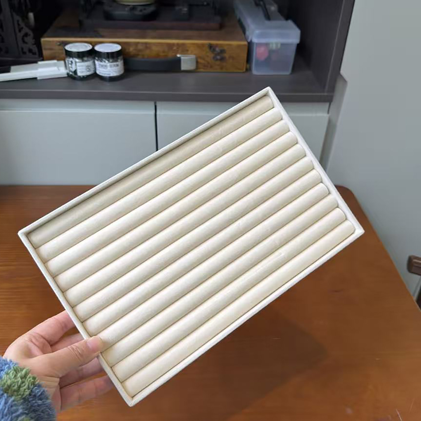 大号桌面戒指盘抽屉绒布首饰展示托盘耳环耳钉饰品收纳盘拍照道具图片