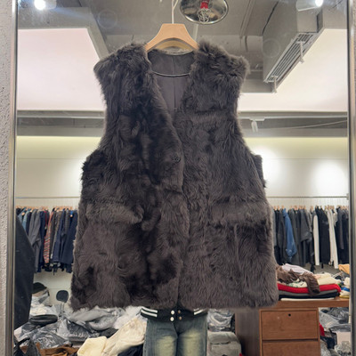 欧洲站V领纯色羊毛皮草马甲女款