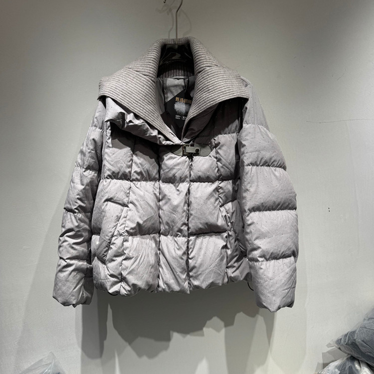 欧货2025冬季翻毛领鹅绒外套女款