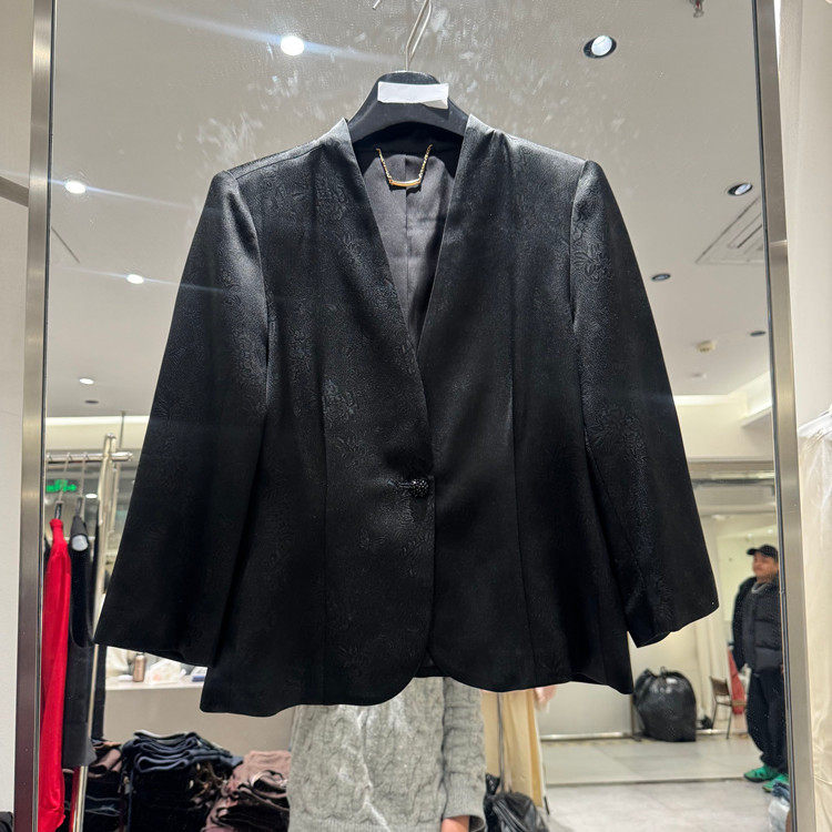 欧洲站2026春季新款时尚V领一粒扣七分袖西装外套女款欧货78658