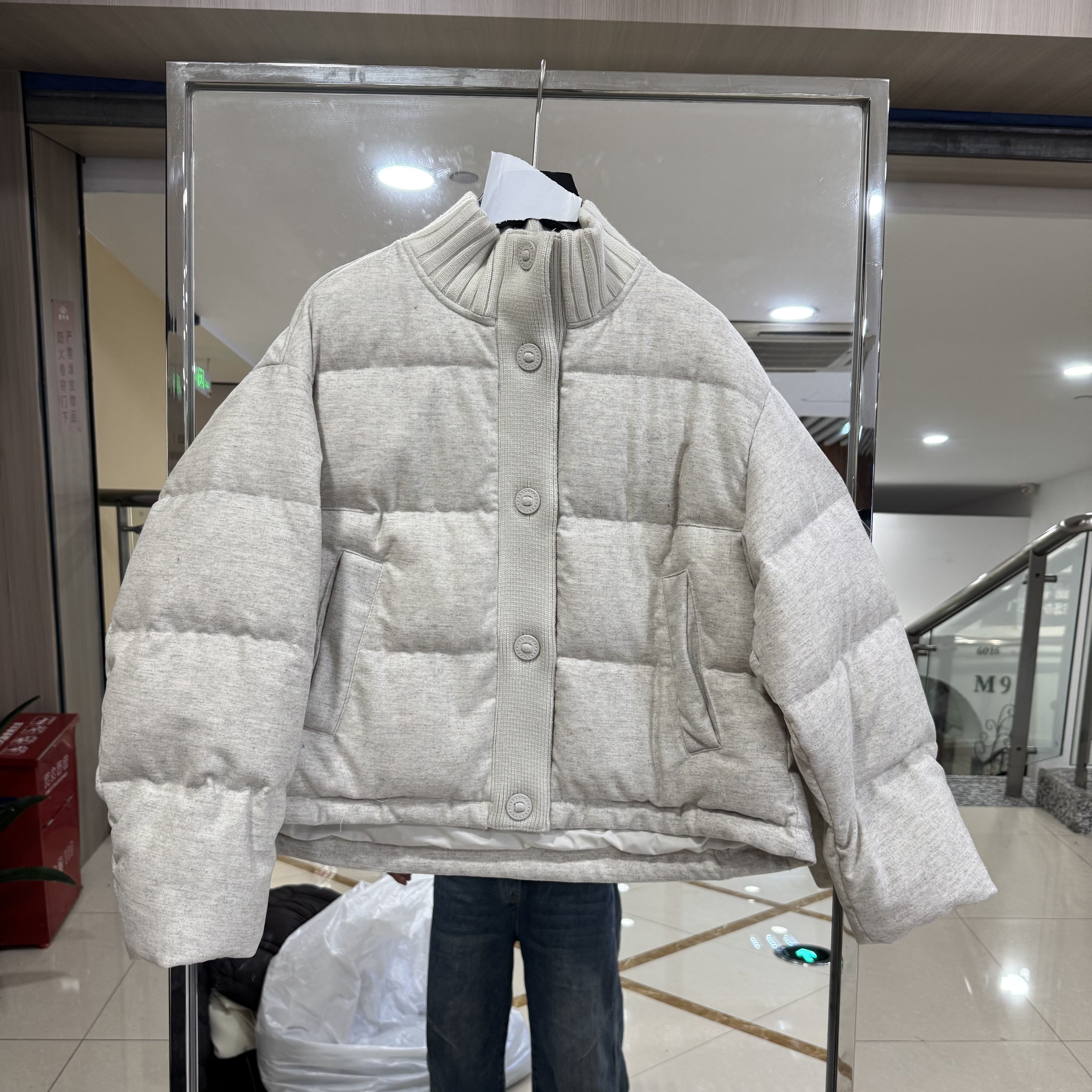 立领短款羽绒服女保暖百搭