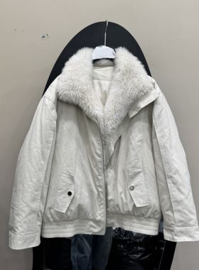 欧洲站2025冬新款毛领派克服女设计感连帽羽绒服时尚保暖251030