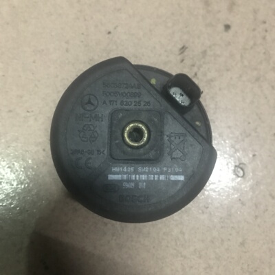 适用奔驰SLK171W172c204 W205E212E200 s221 W164防盗喇叭拆车29