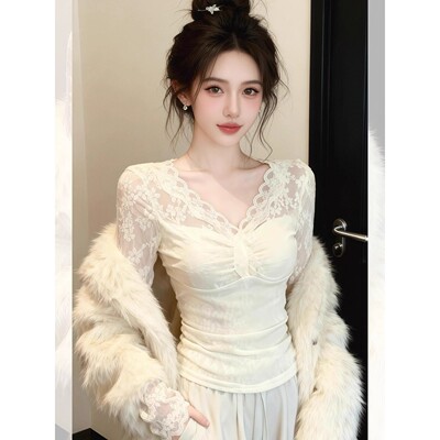 独特漂亮白色V领蕾丝衫女春装内搭可外穿长袖修身显瘦打底衫上衣