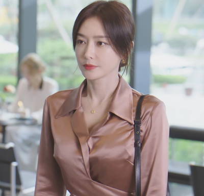 直筒型通勤单排多秦文同款蝴蝶结