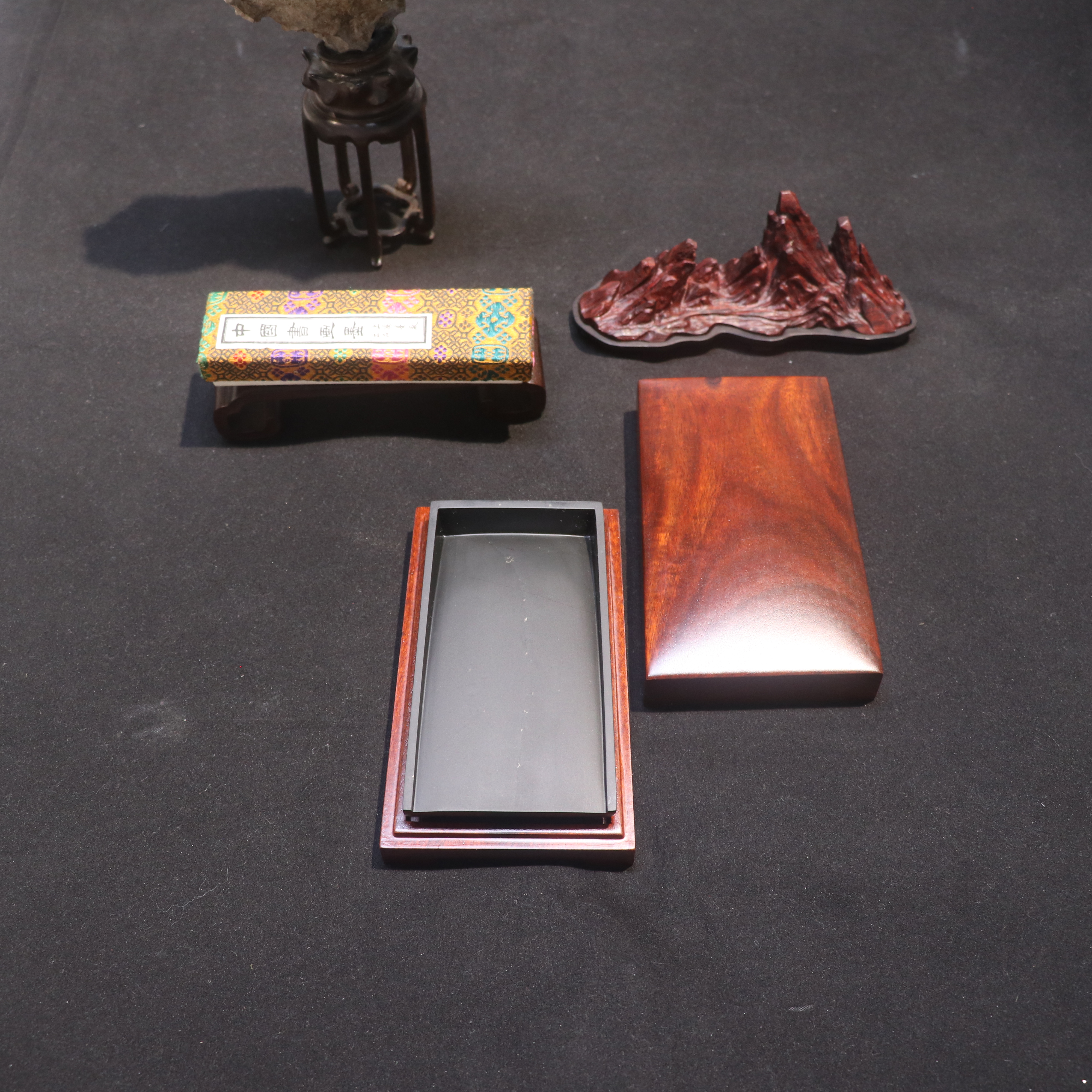 金星坑玉带金星纯净宋式抄手砚精致小巧歙砚10.6×5.5-5.9×1.6cm