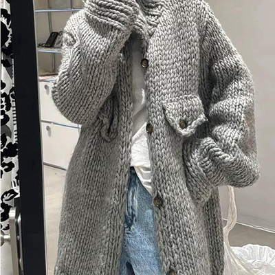 2025秋季巨好看的高级感chic别致慵懒风中长款灰色针织毛衣外套女