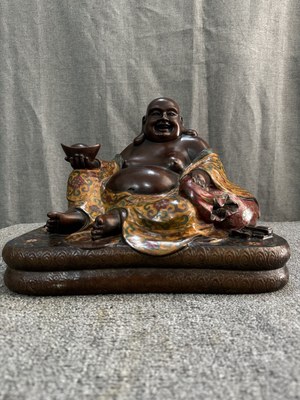 书房佛堂供奉景泰蓝金色掐丝珐琅莲花底座捧元宝大肚弥勒佛摆件