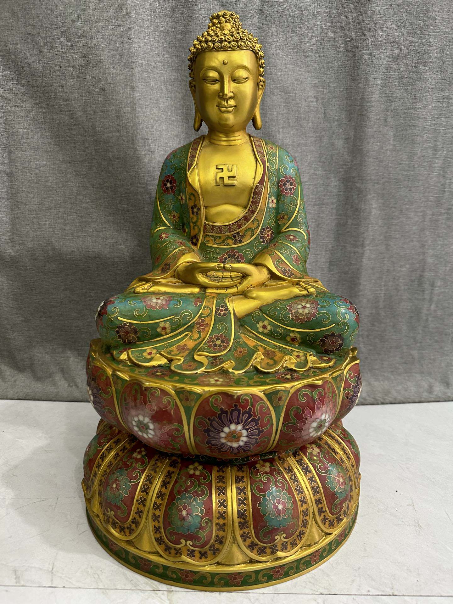 书房佛堂供奉精品景泰蓝鎏金掐丝珐琅多彩莲花宝座如来佛像大摆件