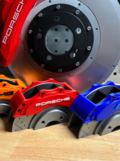 创意保时捷宝马AMG汽车刹车卡钳笔筒个性桌面摆件趣味工具置物架