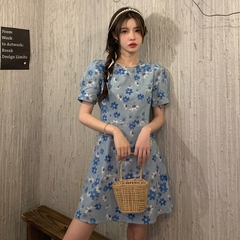 South Korean summer new three-dimensional flower design waist show thin dress