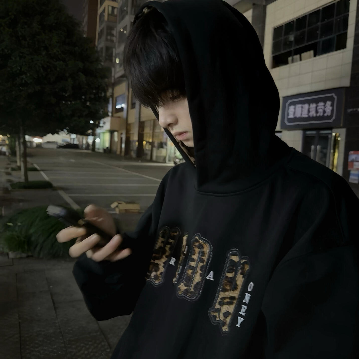 美式潮牌帽里豹纹连帽卫衣男