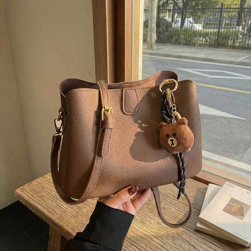 复古荔枝纹手提女包2026新款大容量水桶包百搭通勤单肩斜挎托特包,箱包皮具/热销女包/男包,单肩包,淘宝优惠券,粉丝福利购,淘宝优惠卷