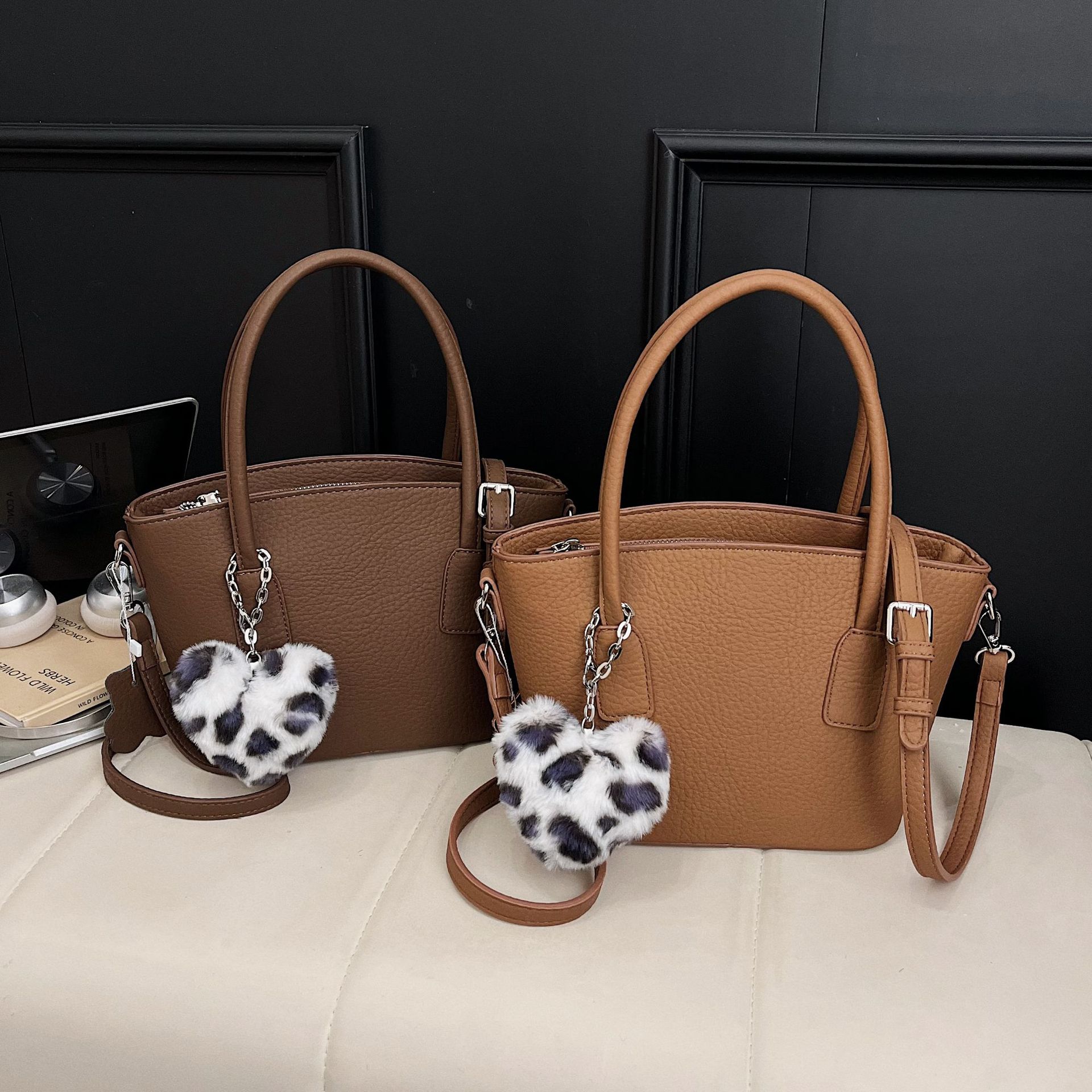 大容量包女秋冬复古2025新