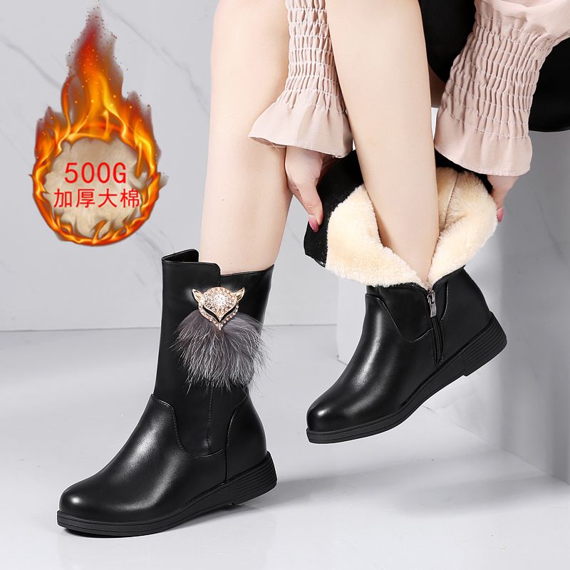 冬季新款加绒加厚雪地靴 厚底侧拉链黑色小短靴 透气防滑短筒靴子