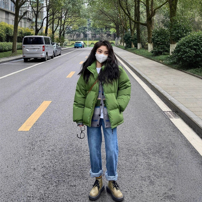 2025冬季新款韩版绿色短款羽绒服女加厚保暖90白鸭绒面包服小个子