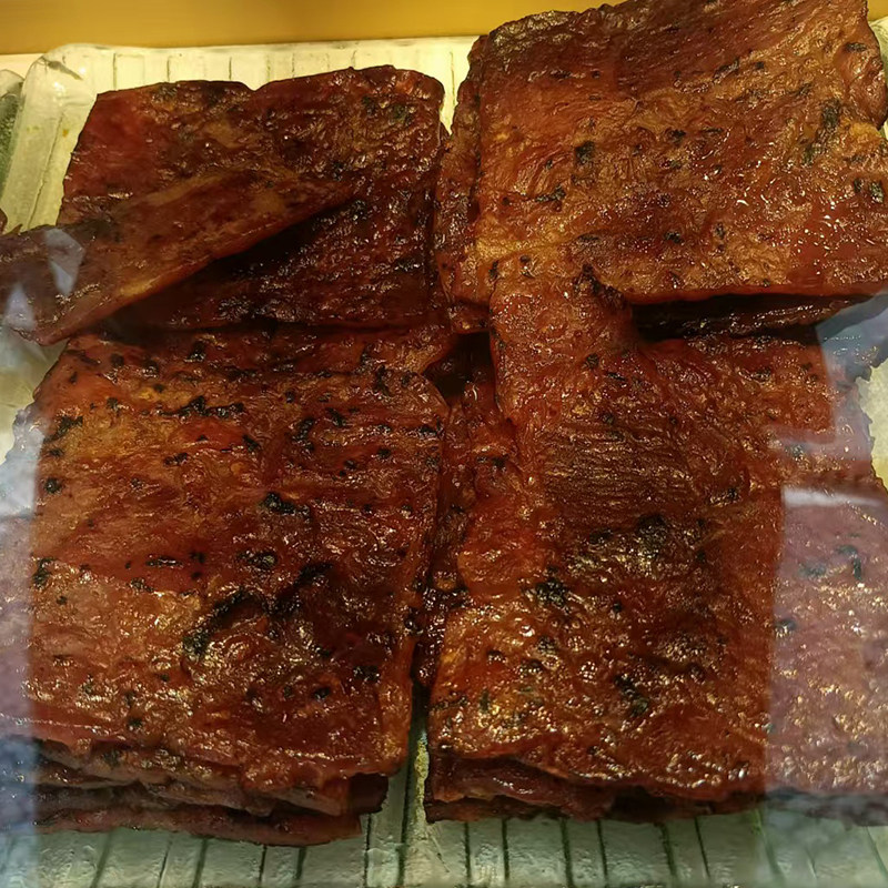 澳门代购特产进口食品网红送礼手信烧烤肉脯美珍香饼家片装猪肉干