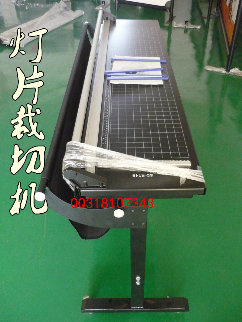1.6米滚刀裁切机 广告图文切纸机 背胶裁切机 灯箱片写真裁纸机