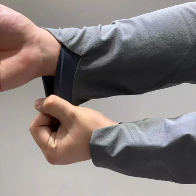 全压胶！商茑高端系列 户外休闲防风防水冲锋衣夹克外套软壳衣男